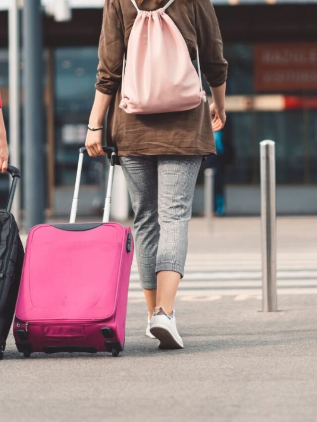 Perfect Bags for Weekend Getaways